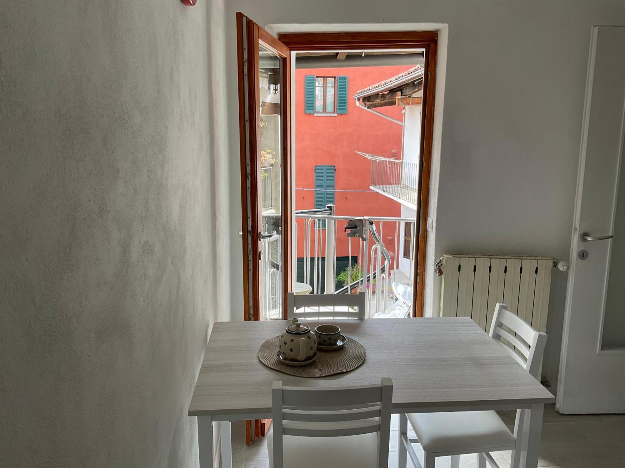 Casa Vacanze Scent Of Roses Verbania Buitenkant foto