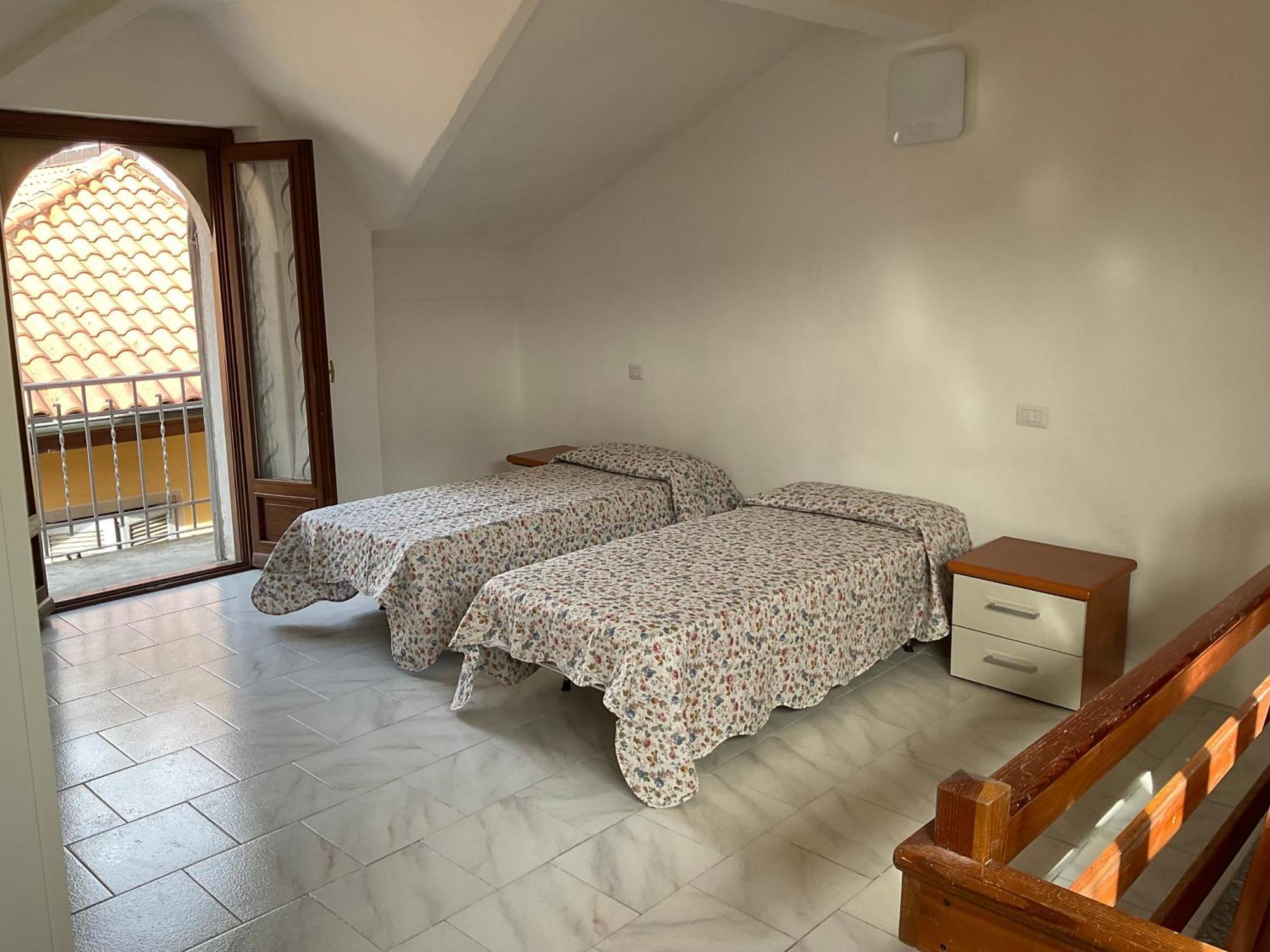 Casa Vacanze Scent Of Roses Verbania Buitenkant foto