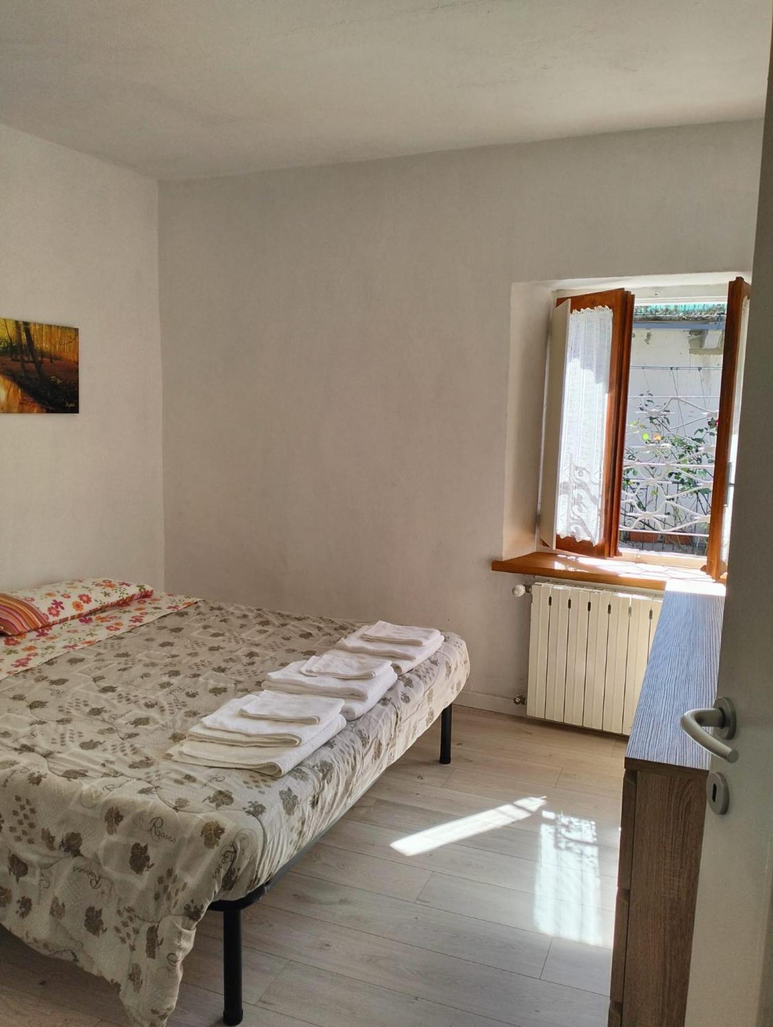 Casa Vacanze Scent Of Roses Verbania Buitenkant foto